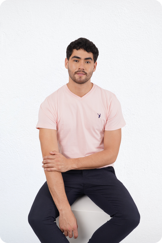 Camiseta Slim Fit Rosada Cuello V