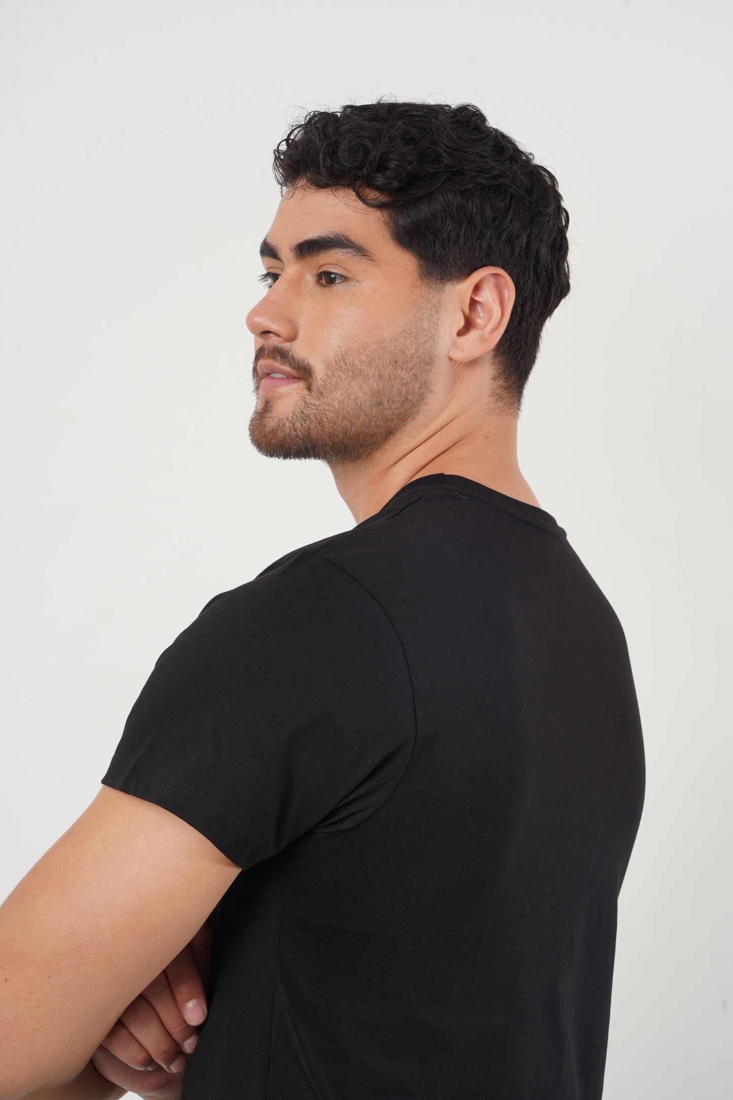 Camiseta Negra Slim Fit T Shirt