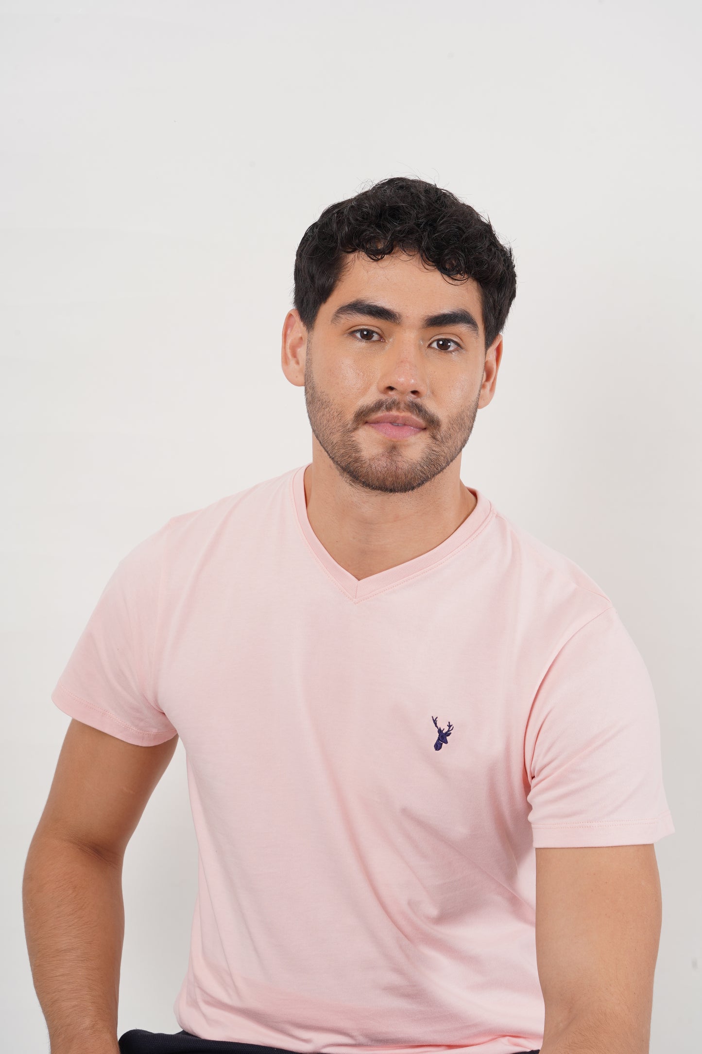 3 - PACK Camisetas Negra-Azul-Rosada Slim Fit Cuello V