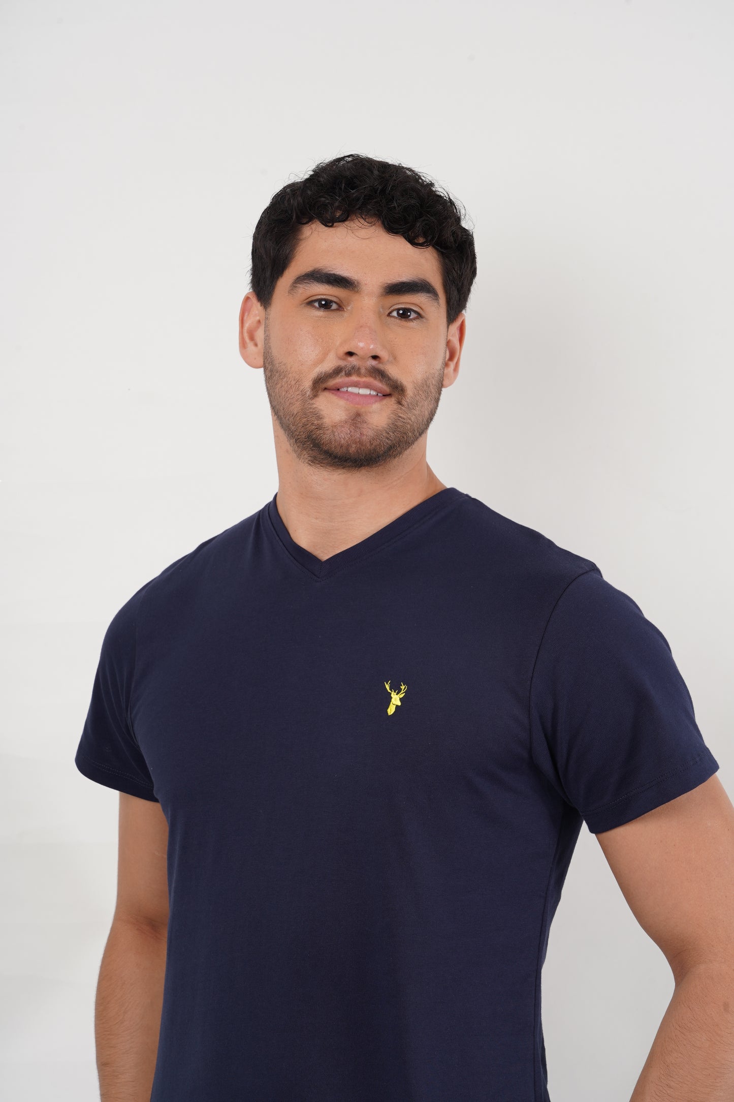 3 - PACK Camisetas Negra-Azul-Rosada Slim Fit Cuello V